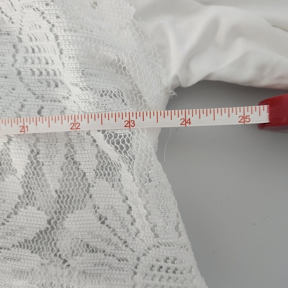 POL Women's White Lace Sleeve Top, Size Medium - Picture 7 of 8